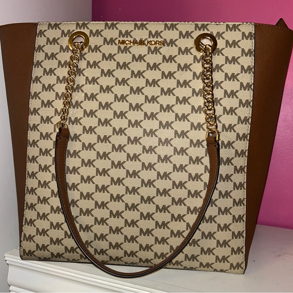 BNWT Michael Kors Tote - Picture 1 of 8